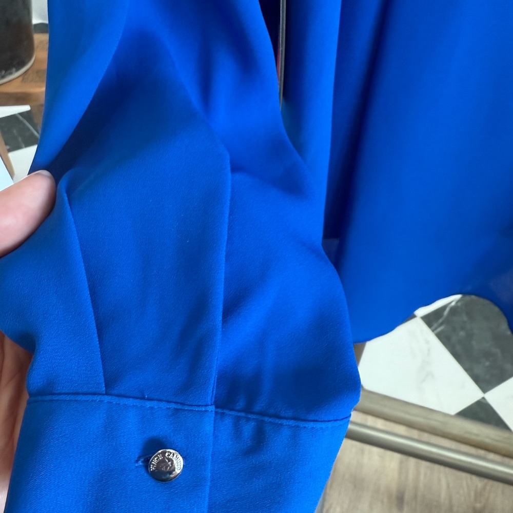 Vince Camuto Varsity Blue Tunic Length Blouse - Picture 5 of 8